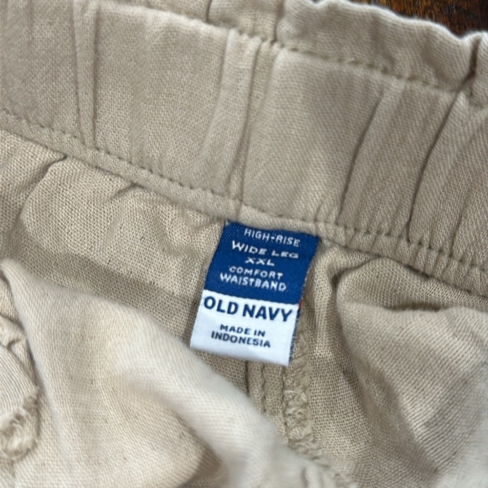 Old Navy High-Rise Comfort Waistband Cropped Pants Size XXL - Picture 9 of 13